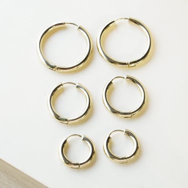 14k Hinged Hoops