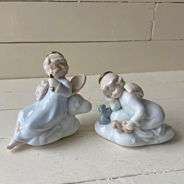 Vintage Pair Of Angels On Clouds With Animals And Playing Flute // Angel Collector // Perfect Gift 