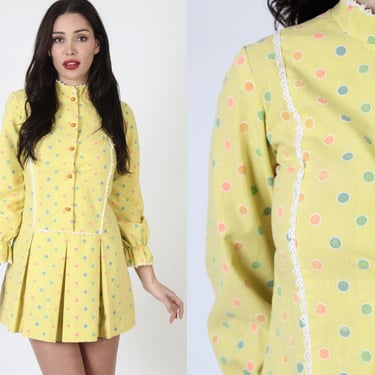 Short Spotted 60s Micro Mini Dress, Vintage Pastel Polka Dot Print, Fun Bohemian Babydoll Style Kick Pleat Frock 