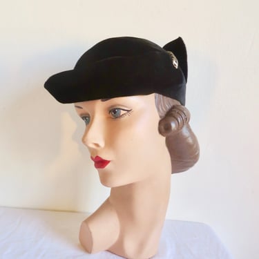 1930's Black Velour Felt Small Brim Hat Silver Metal Chain Trim Art Deco Era 30's Millinery Greta Garbo Style Claire Brown San Fransisco 