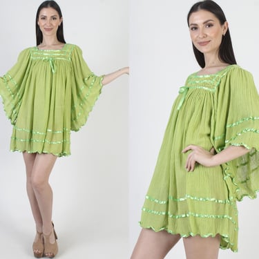 what color shoes to wear with a green dress 1960s Turquoise Cotton Pintuck Mexican Dress – Shrimpton Couture main image 1