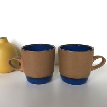 Pair of Vintage Heath Ceramics Mugs In Nutmeg and Moonstone, Edith Heath Rim Line Stacking Coffee Cups 