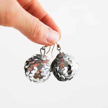 SALE/Vintage Silver Sequined Disco Ball Drop Earrings 