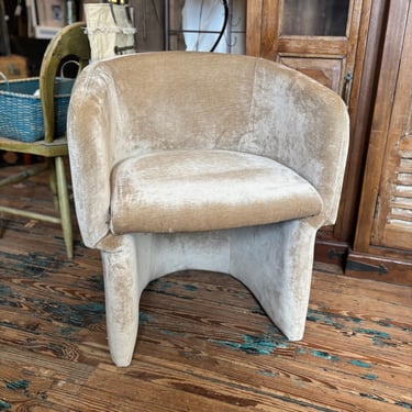 Winston Accent Chair