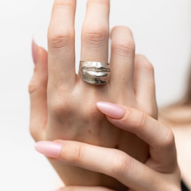 Sterling Silver Large Lips Ring