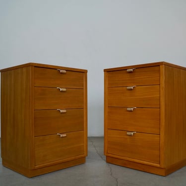 Pair of Mid-century Modern Nightstands by Edward Wormley for Drexel 