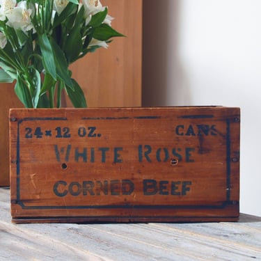 Antique Corned Beef wood box / vintage White Rose Corned Beef wooden box / primitive rustic farmhouse decor / salvaged advertising crate 