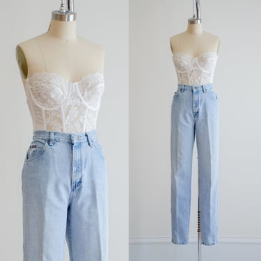 high waisted jeans 90s vintage Riders distressed faded frayed jeans 