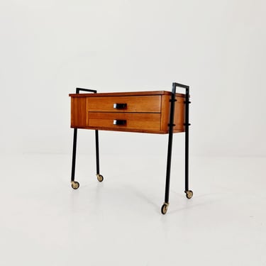 Vintage Walnut table/side table cabinet, 1960s 