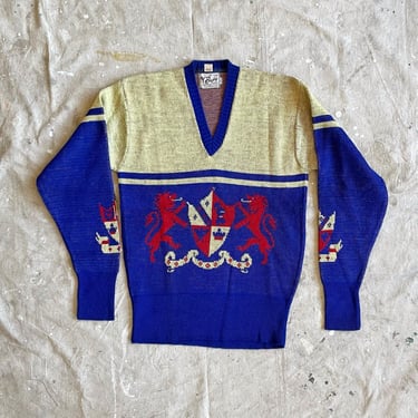 Size M (Marked L) Vintage 1940s 1950s NOS Heraldic Sweater by Rugby 2277 