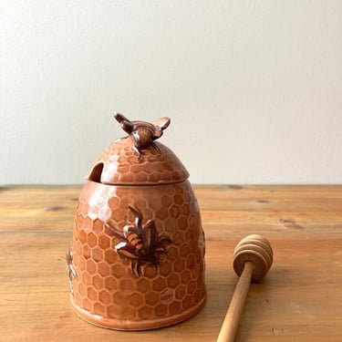 vintage ceramic honey jar and lid bee topper made in Italy honeycomb texture 