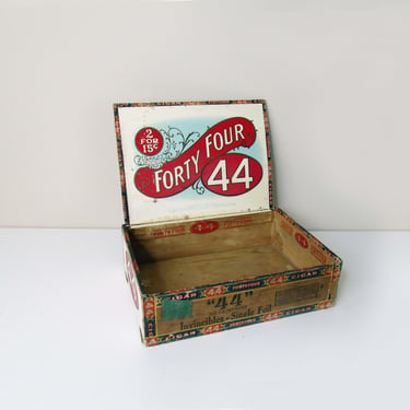 44 Forty Four Cigar Box Vintage Old Tobacciana Ephemera Empheria 1930's 1940's Wood Paper 