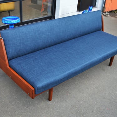 Impeccable Quality Hans Wegner Teak Sofa / Guest Bed for Getama in Blue Tweed