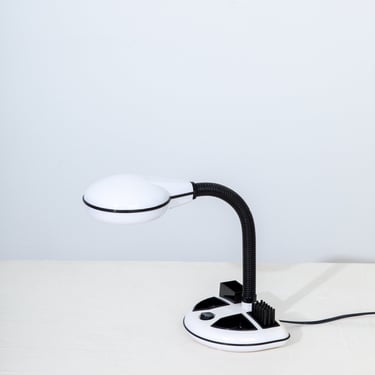 Rabbit Tanaka Campus Organizer Desk Lamp 1980's - Memphis Milano design Style Black and White 