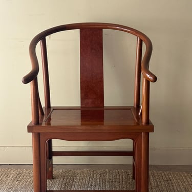 Mixed wood accent chair