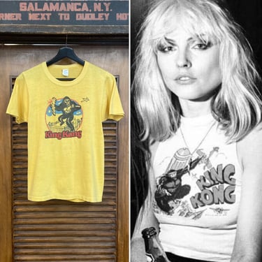 Vintage 1970’s “King Kong” Printed Cartoon Artwork Yellow Tee Shirt, 70’s T Shirt, 70’s Movies, Vintage Clothing 
