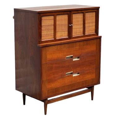 Free Shipping Within Continental US - Vintage Mid Century Modern Dresser By American Martinsville Dovetail Drawers 