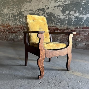 Antique Oak Child’s Morris Lounge Chair 