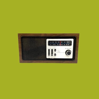 Vintage Radio Retro 1970s Zenith + Model H-422P + AM/FM Radio + Mid Century Modern + Audio + Stereo + Home and Office Decor 