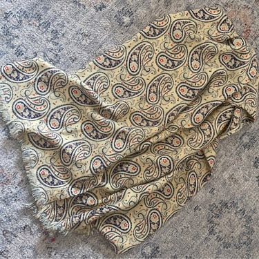 Vintage mid century butter soft cotton men’s scarf, pale yellow & navy paisley 