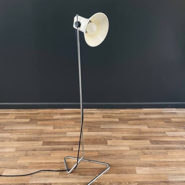 Mid-Century Modern Articulating Height Adjustable Floor Lamp, c.1970’s 