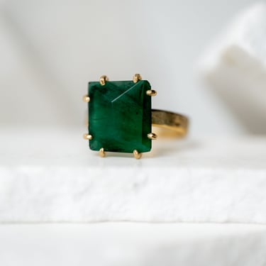 14K-22K Gold Bold Brazilian Emerald Ring