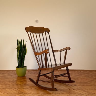 Vintage Brown Wooden Rocking Chair / Antique Rocking Chair / Retro Rocking Chair / Mid Century / 1970s 