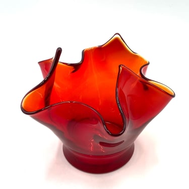 Vintage Red Amberina Art Glass Handkerchief Vase, Ombre Orange Red, Retro Glassware Bowl Compote 