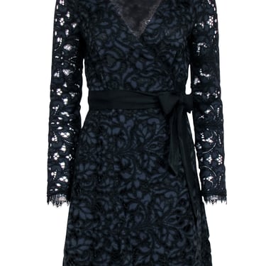 Diane von Furstenberg - Crimson Red Lace Sheath | Current Boutique - DMV -  Bethesda, Clarendon, DC, Old Town | ATTIC