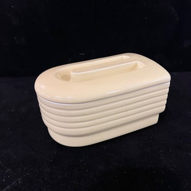 Art Deco American Covered Ceramic Dish by Westighouse for Hall