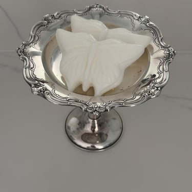 Gotham Chantilly Duchess Compote Bowl on Pedestal 