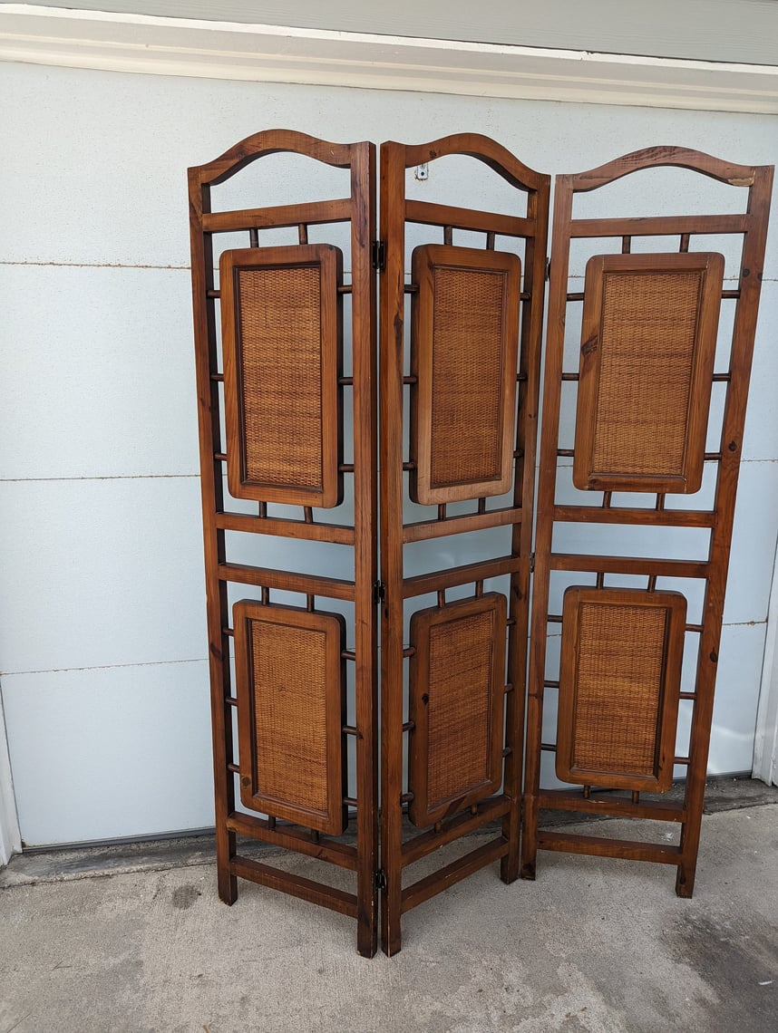 Vintage Mid Century Modern Room Divider Screen Mod and Ozzie