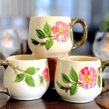 VINTAGE: 1960s - 4pcs - USA Franciscan Desert Rose Cups - Coffe Cups, Tea Cups - Pink Flowers - Tableware - Shabby Chic - SKU 
