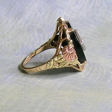 Vintage 10k Gold, Black Onyx and Diamond 1930's Ring; Vintage Tri-Color Gold Deco Ring, Art Deco Ring, Size 5 3/4 (#4511) 