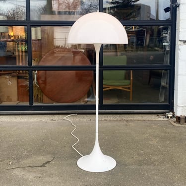 Rare Louis Poulsen Panthella Mushroom Floor Lamp w/ Tulip Base