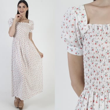 White Smocked Dress, Calico Floral Print, Vintage 70s Sundress, Prairie Picnic Maxi, Womens Boho Style 