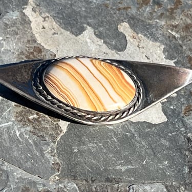 Vintage Sterling Silver and Oval Agate Stone Modernist Wavy Pointed Brooch / Pin 