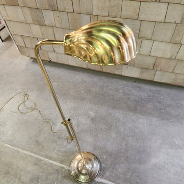 Vintage Brass Clam Shell Floor Lamp 9.5" base, 50.5" H