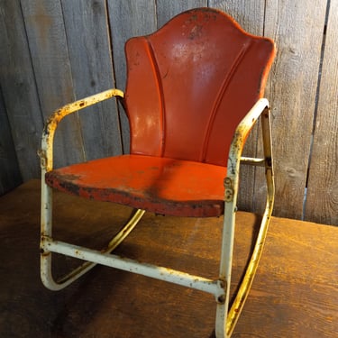 Vintage Shell Rocking Chair 13 x 19 x 18
