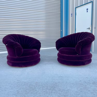 1960s Hollywood Regency Clamshell Swivel Chairs - Set of 2 