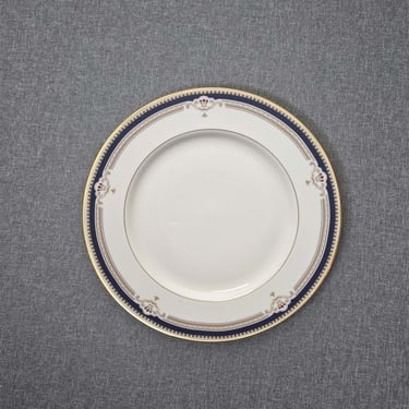 Beautiful Lenox Buchanan Presidential Collection Dinner Plate(s) Enameled Jeweling Raised Detailing Bright Gold - 10 5/8