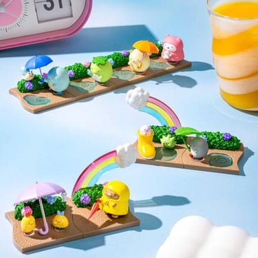 Sumikkogurashi Walking On A Rainy Day Blind Box