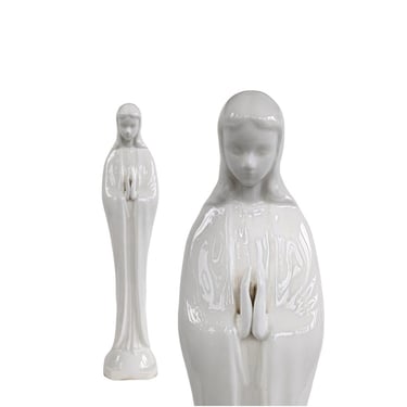 Vintage Praying Mary Figurine, White Blessed Mother Statue, Ceramic Virgin Mary Statuette 