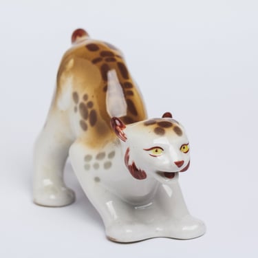 Lynx figurine Soviet Vintage table decoration Valentines day Gift Bobcat miniature woodland sculpture home decor Lynz totem small animals 
