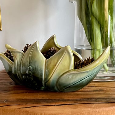 Mid Century Green and Yellow Leaf Planter | Tulip | Ceramic | Petal Shape 
