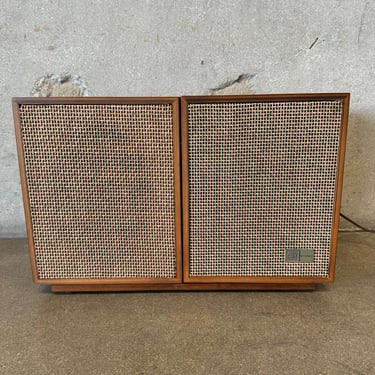 Vintage GET-1500A Tube Radio Amp Stereo Walnut Tabletop Console