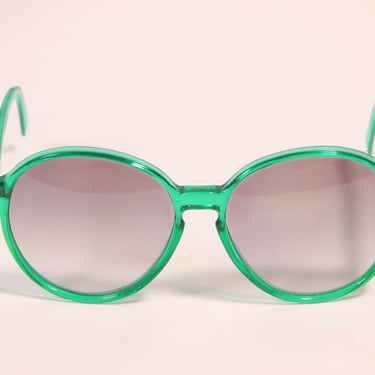 1970s Clear Green Plastic Oversized Gray Tint Lens Italy Sunglasses 