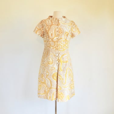 Vintage 1960's Mod Style Yellow and White Paisley Print A line Day Dress Nehru Collar Covered Buttons 60's Spring Summer Size Medium 