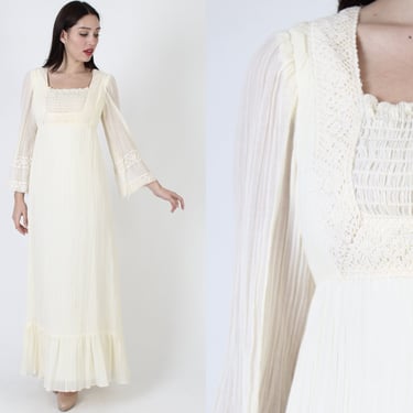 70s Bohemian Wedding Dress / Angel Kimono Bell Sleeve / Simple Victorian Long Bridal Gown 
