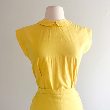 Adorable 1960's Canary Yellow Cape Sleeve Top / Sz M